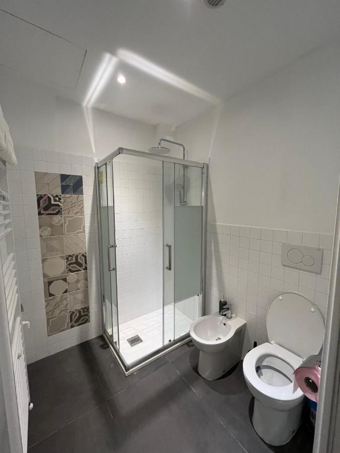 Suite The Brick - Host By Traveller'S Nest Turin Exterior photo