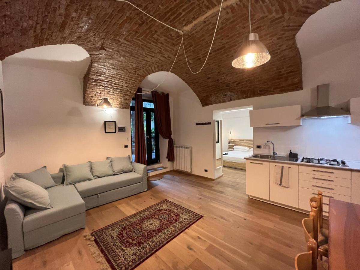 Suite The Brick - Host By Traveller'S Nest Turin Exterior photo